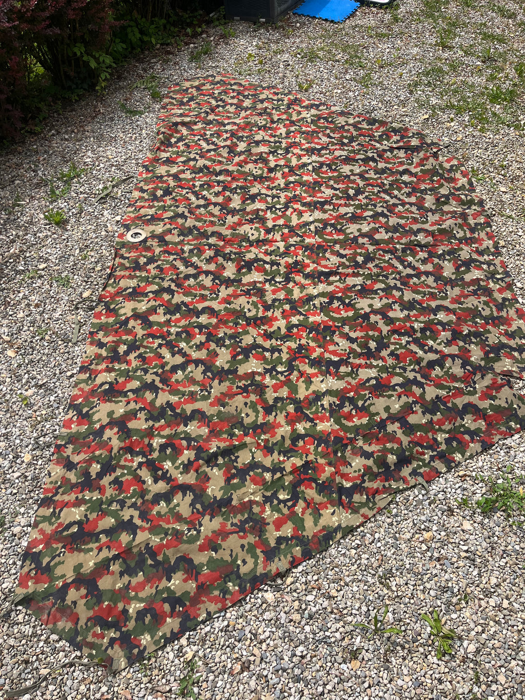 Early model Cold War Swiss army alpenflage camo tent canvas zeltbahn