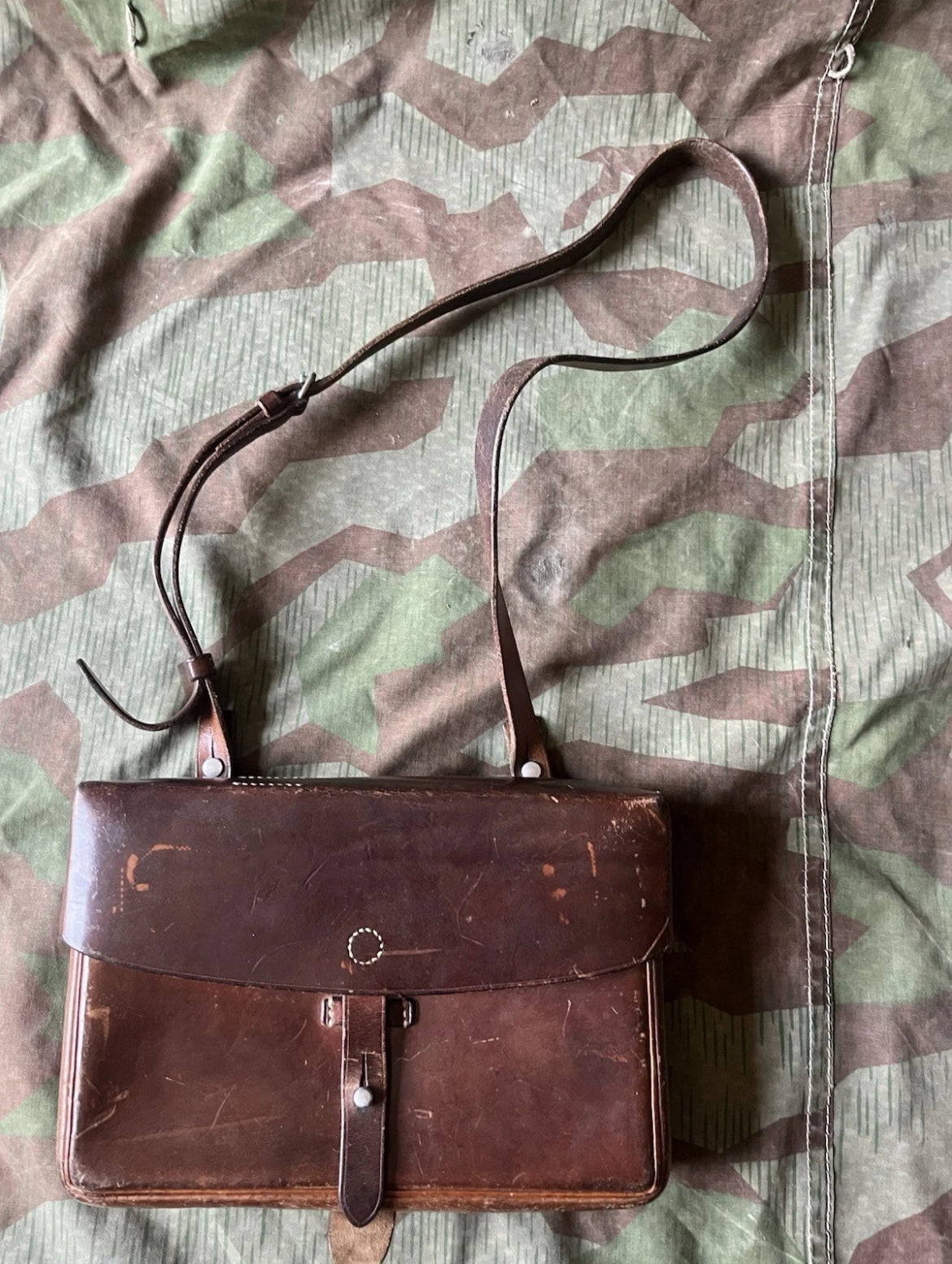 Cold War Swiss army leather bag satchel officer NCO uniform