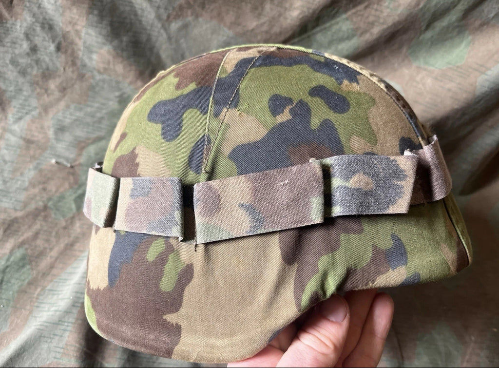 Modern Swiss army uniform field combat Kevlar helmet schuberth taz 90 soldier