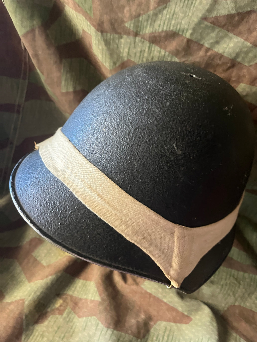 Interwar/WW2 Swiss army original m18 helmet with maneuvers band  uniform soldier