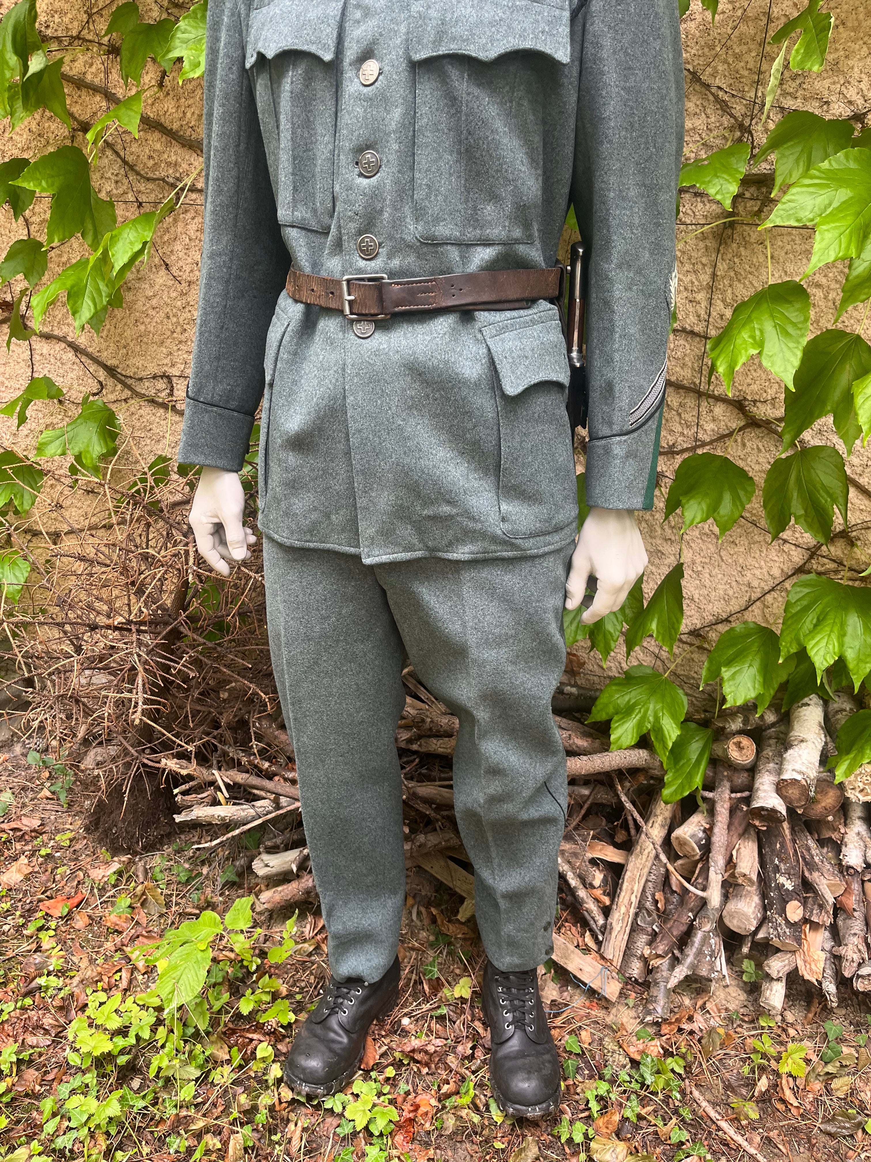 WW2 Swiss army complete service uniform light ord.40 mid to late war soldier infantry rifleman