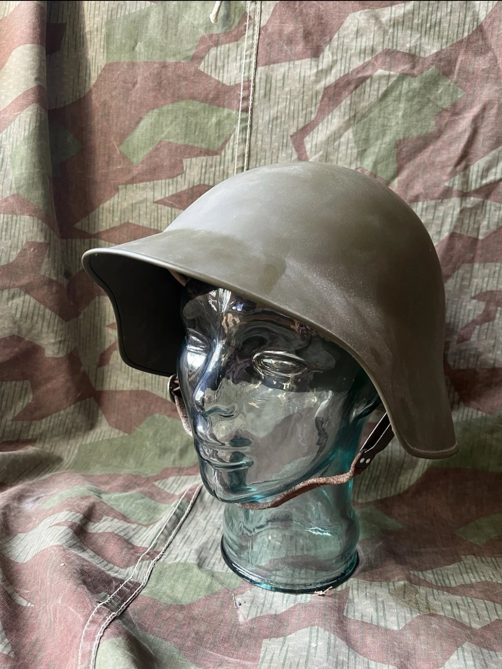 Interwar/WW2 Swiss army green repainted m18/30 helmet shell uniform soldier