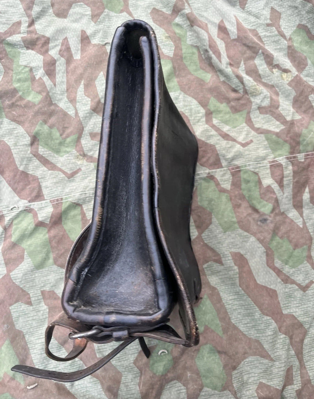 19th century ord.1875 Swiss army backpack leather haversack artillery uniform soldier