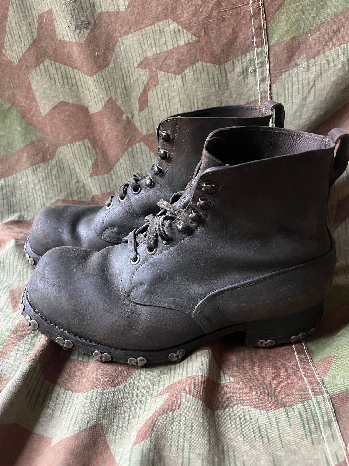 WW1/interwar/WW2 swiss army leather shoes nails boots eu size 40/41