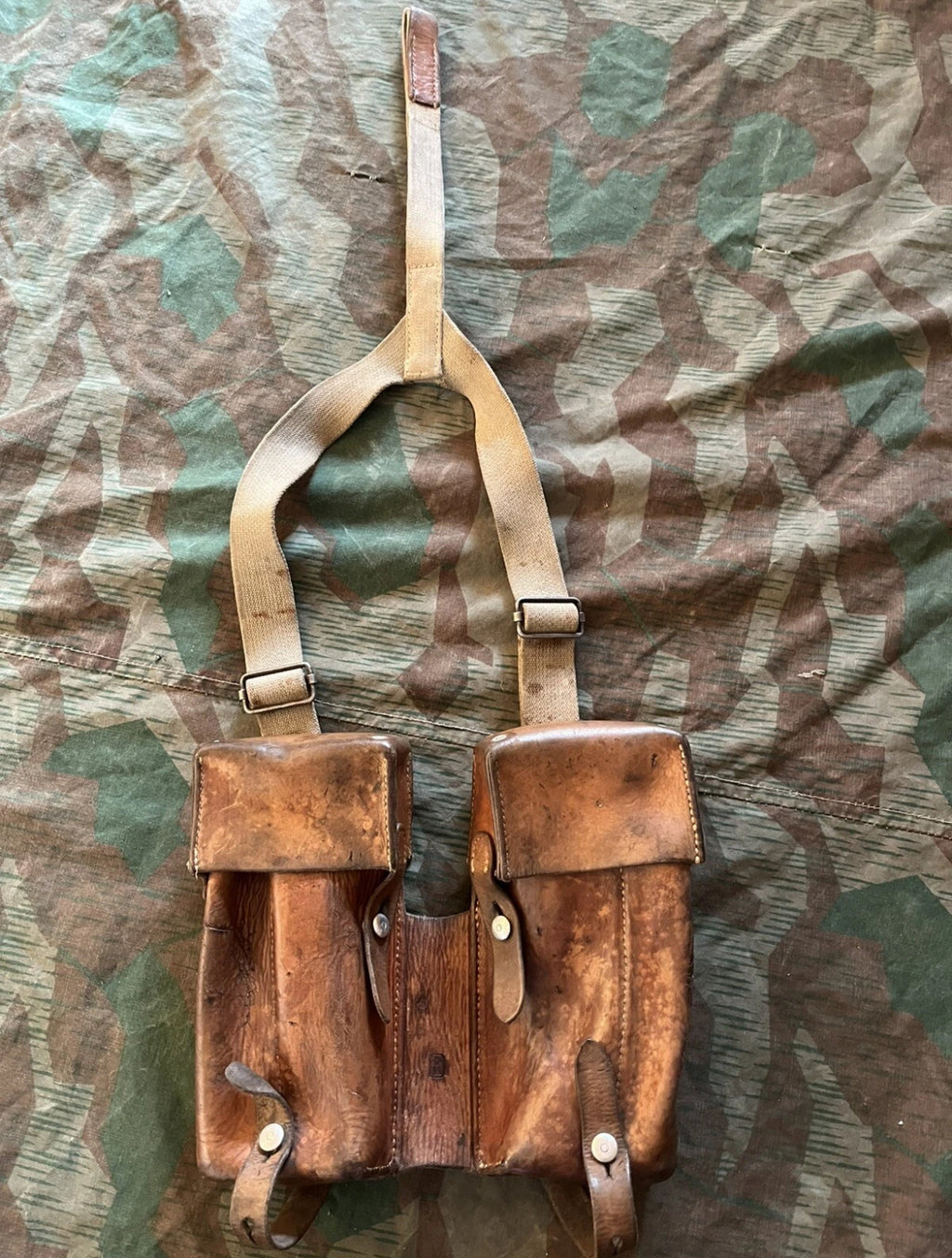 WW2 Swiss army Suomi smg ammo pouches suspenders webbing uniform soldier