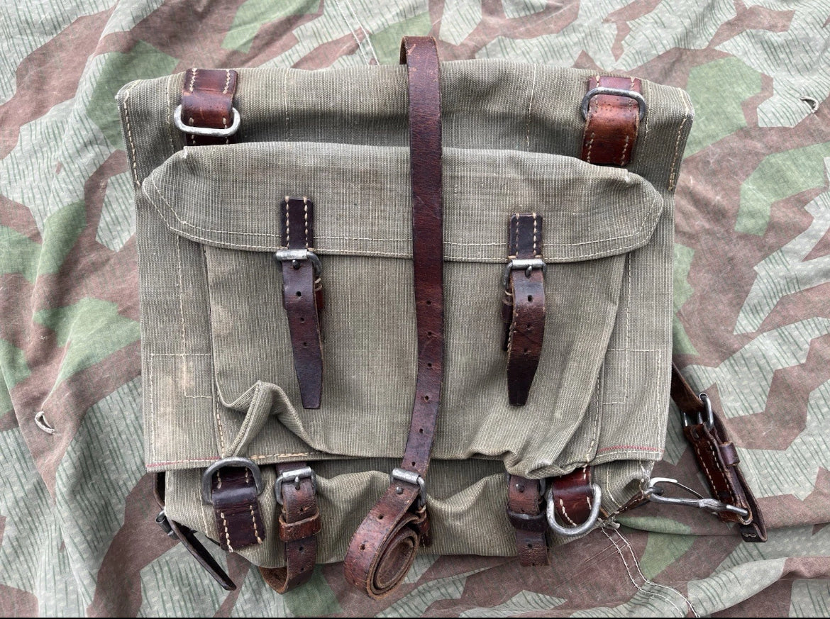 WW1/interwar/WW2 Swiss army artillery infantry fortress troops backpack haversack bunker fortifications uniform soldier ord.14/17