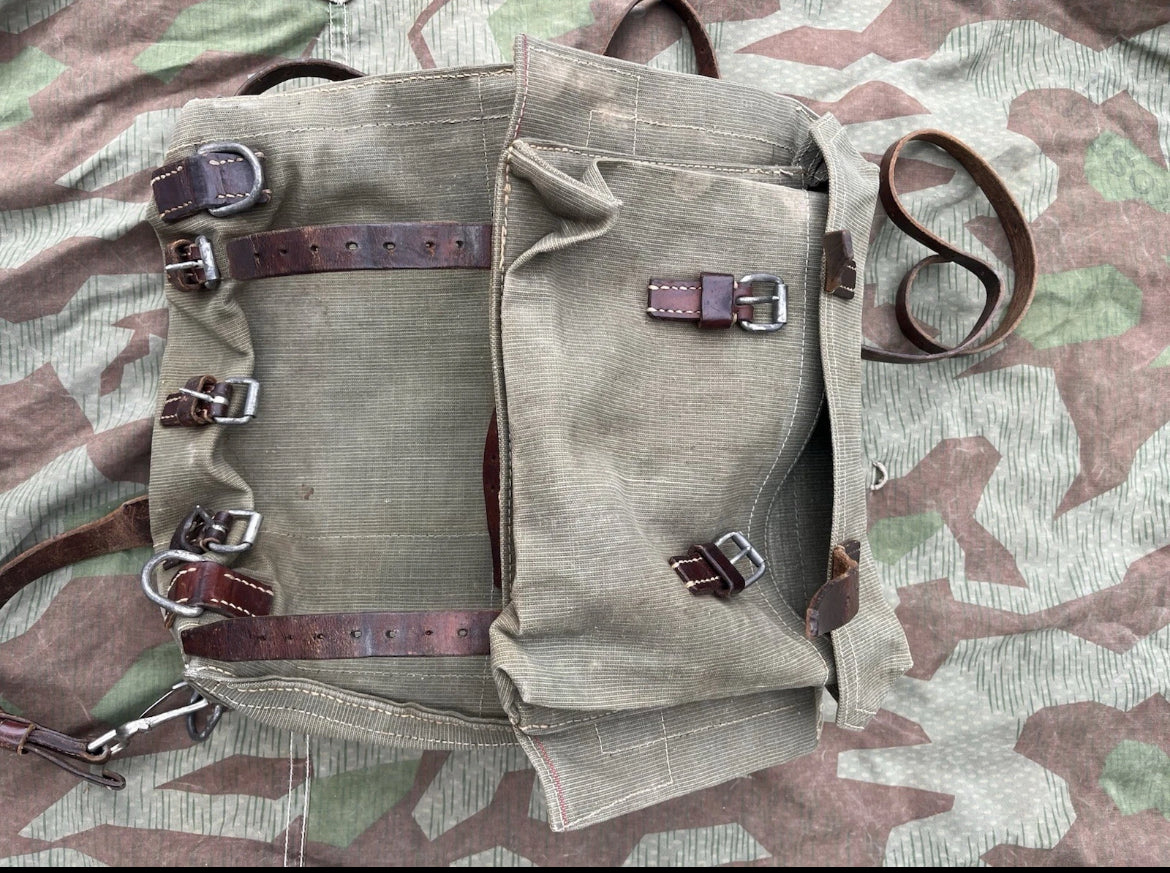 WW1/interwar/WW2 Swiss army artillery infantry fortress troops backpack haversack bunker fortifications uniform soldier ord.14/17