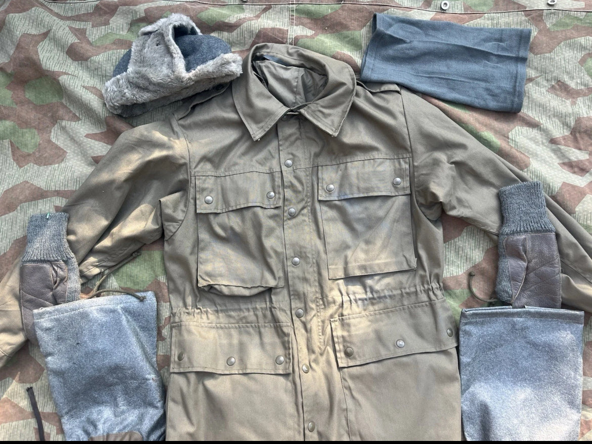 Cold War Swiss army mountain infantry troops complete uniform soldier